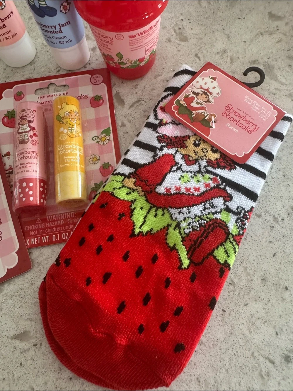 🍓 Strawberry Shortcake Beauty & Accessories Bundle – NEW! 8 Pieces